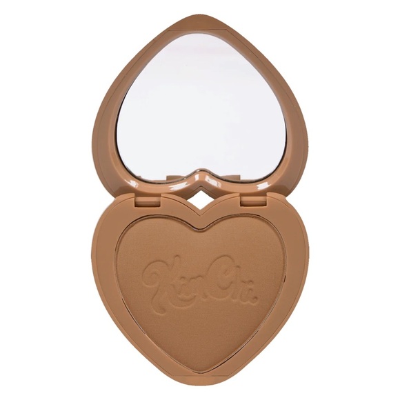 KimChi Chic Beauty Thailor Bronzer 01 I Went to Malibu Heart-Shaped Compact - Picture 5 of 10